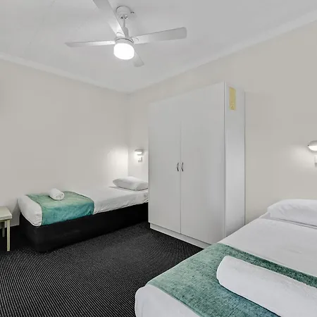 Sapphire Waters Motor Inn Merimbula Exterior photo