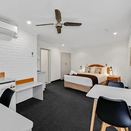 Sapphire Waters Motor Inn Merimbula Exterior photo