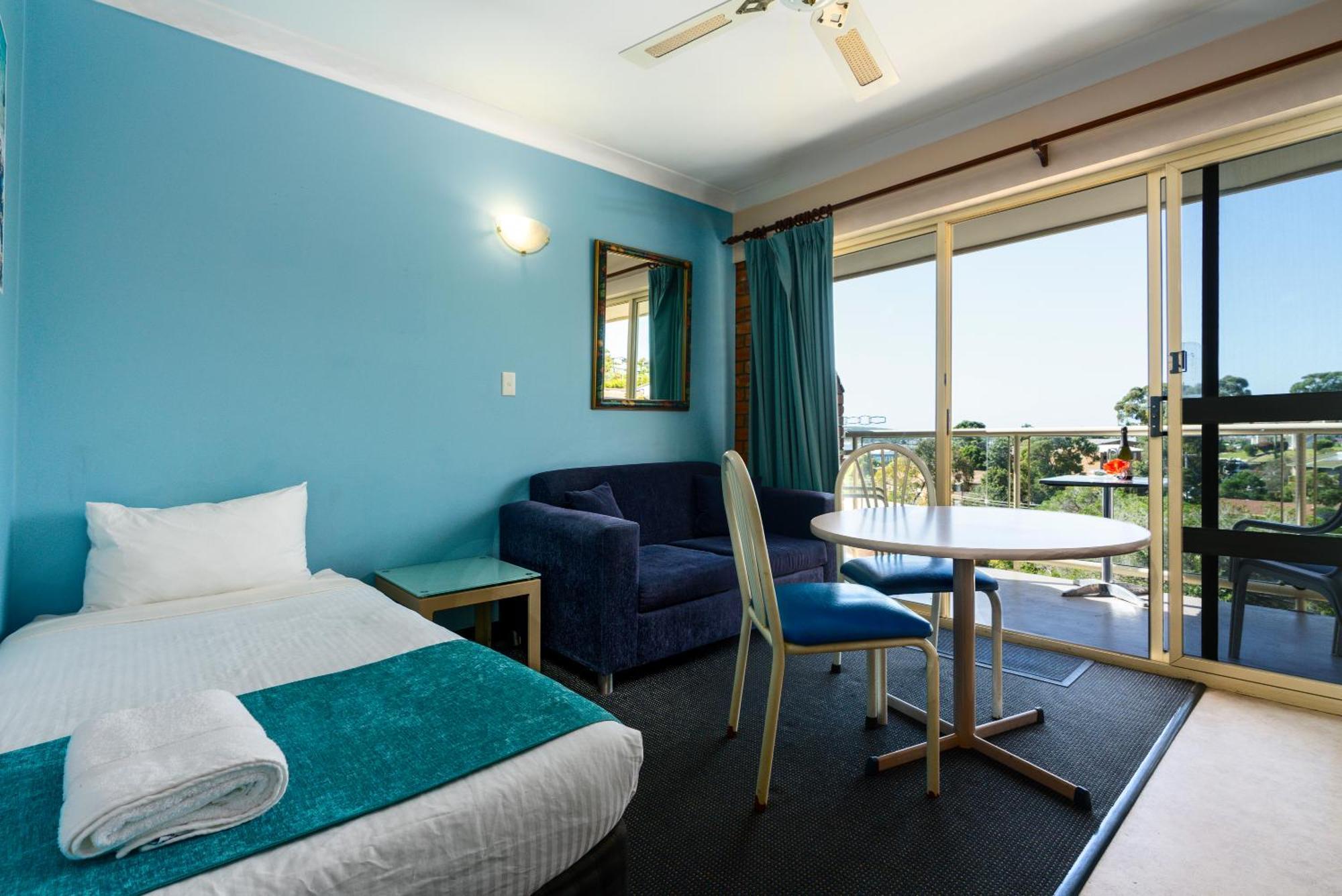 Motel Sapphire Waters Motor