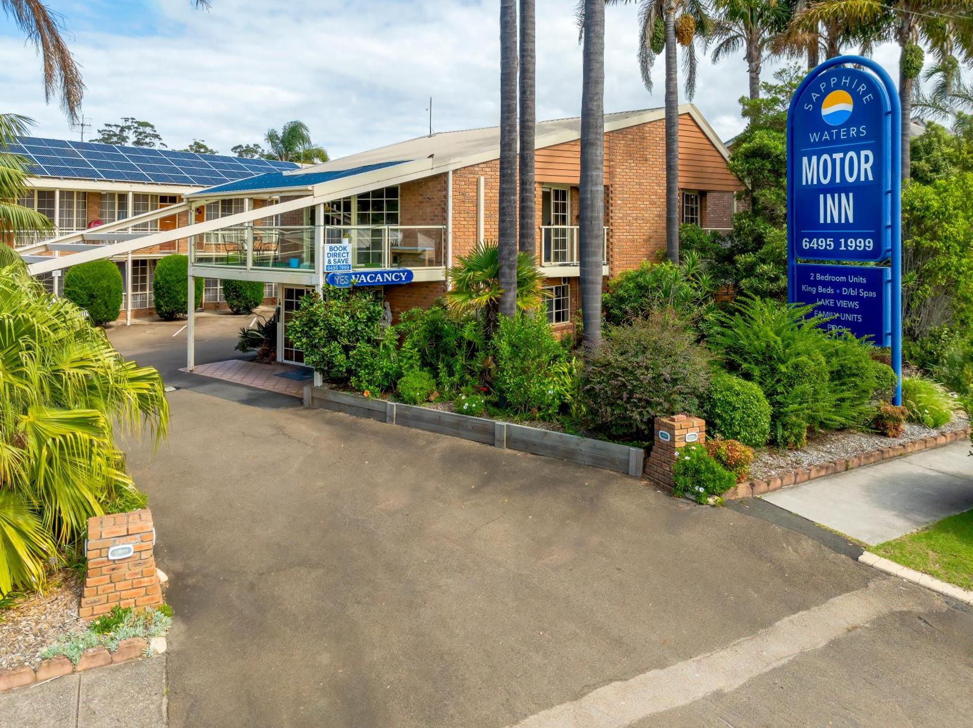 Sapphire Waters Motor Motel
