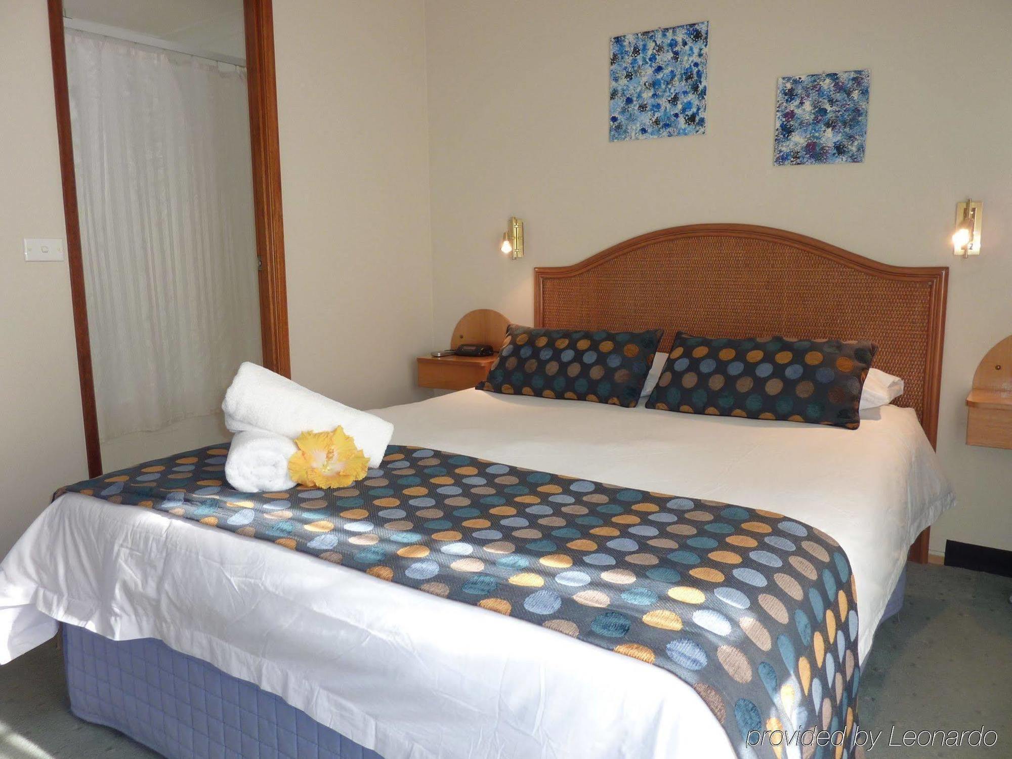 Motel Sapphire Waters Motor